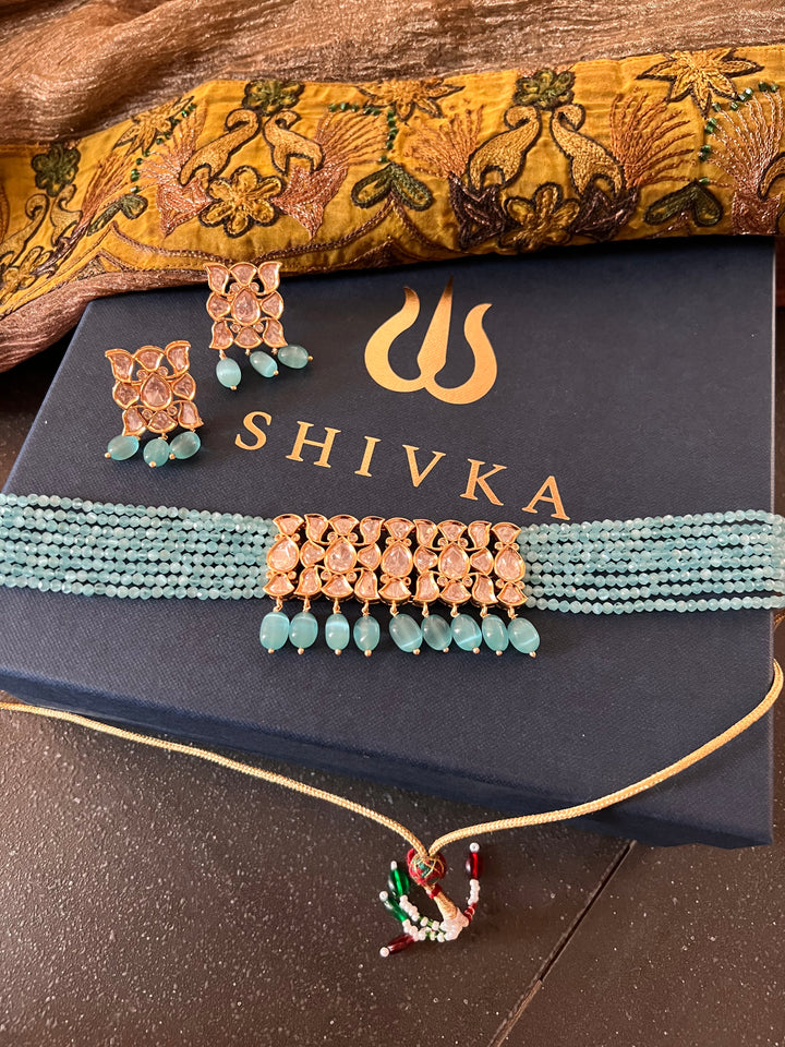 Elegant Sea Blue Kundan Choker with Studs