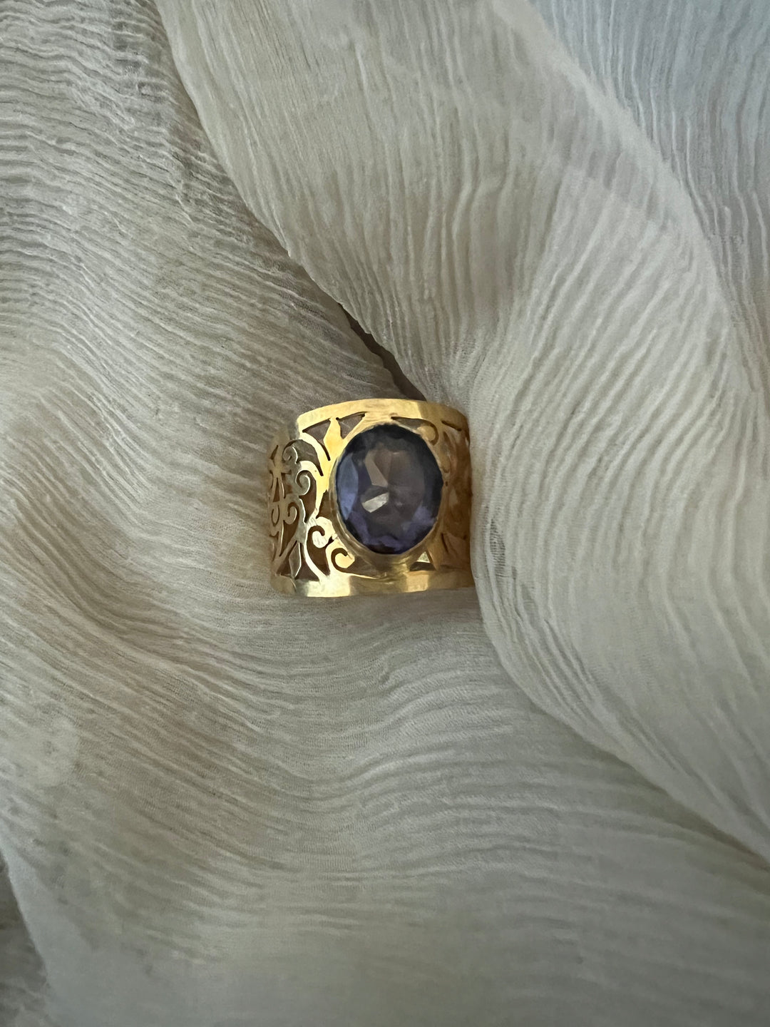 Beautiful Cut-work Amethyst Ring