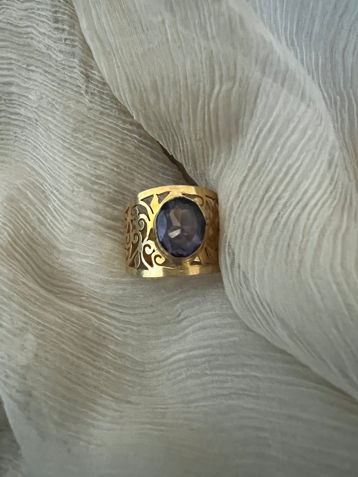 Beautiful Cut-work Amethyst Ring