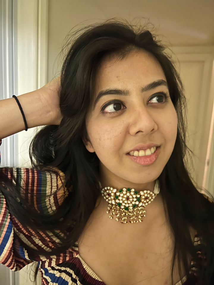 Scintillating Navratna Kundan Choker with Earrings