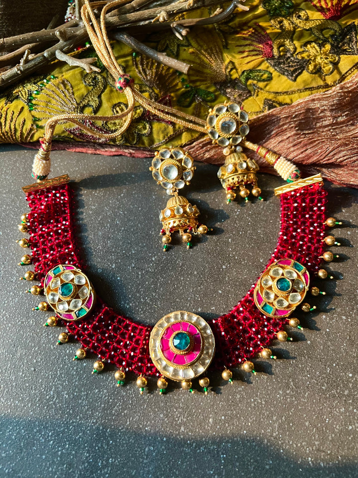 Maroon Chatai Choker with Earrings