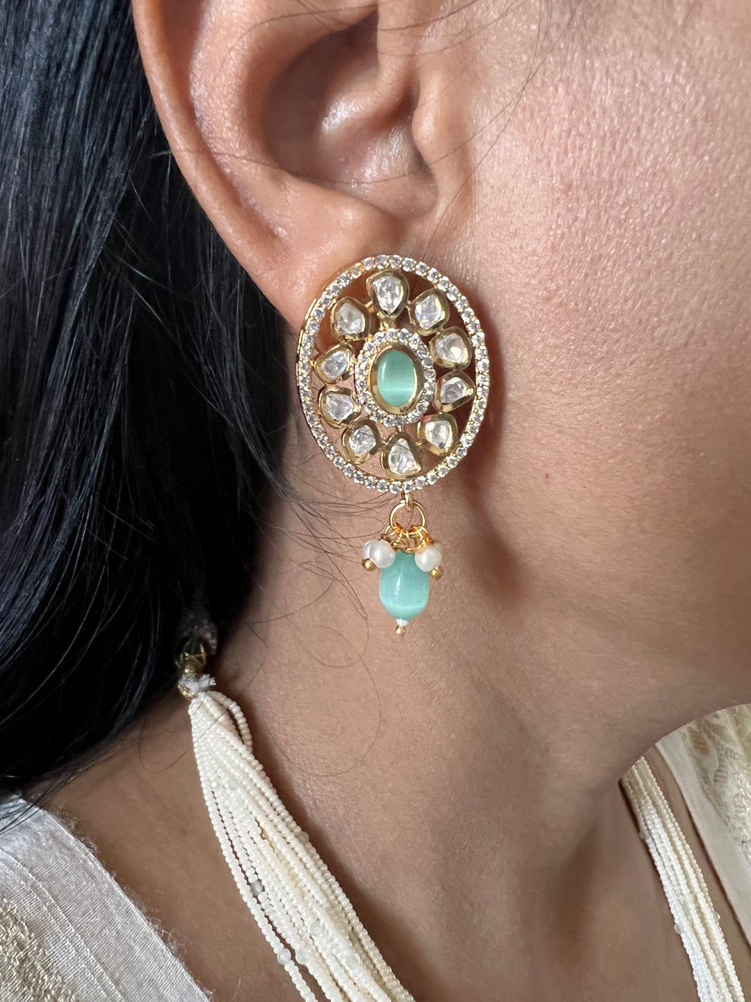 Beautiful Sea Green Kundan Pendant Necklace with Stud Earrings
