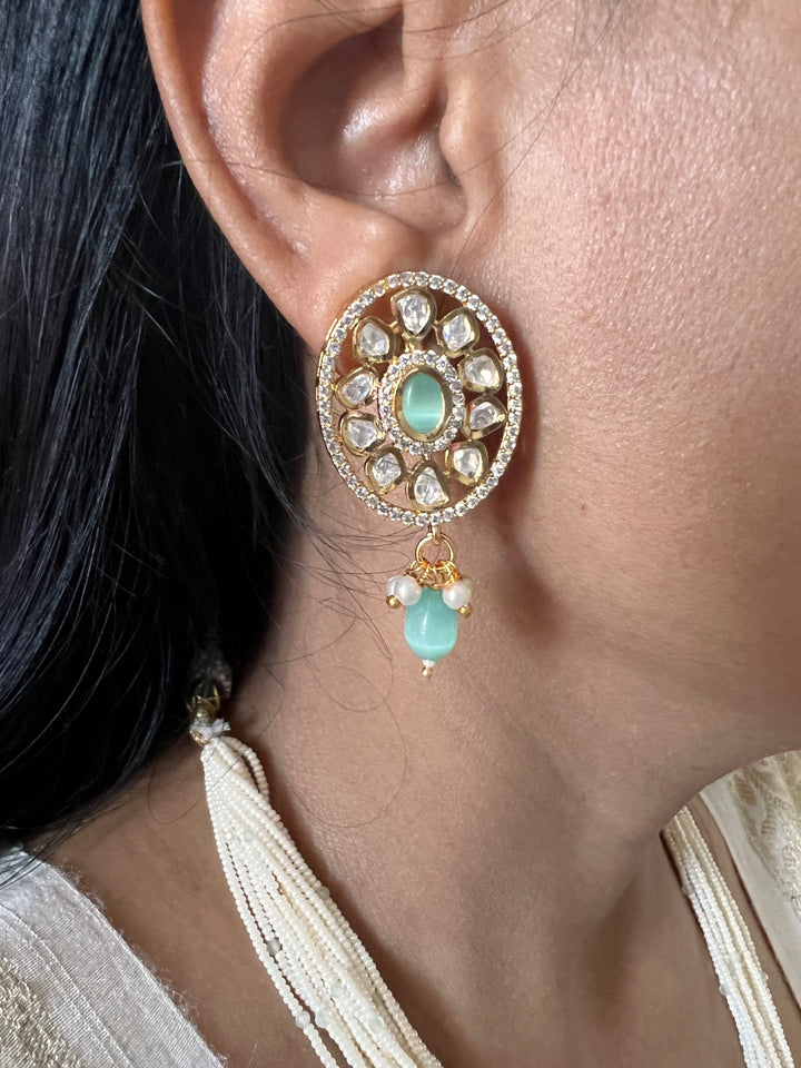 Beautiful Sea Green Kundan Pendant Necklace with Stud Earrings