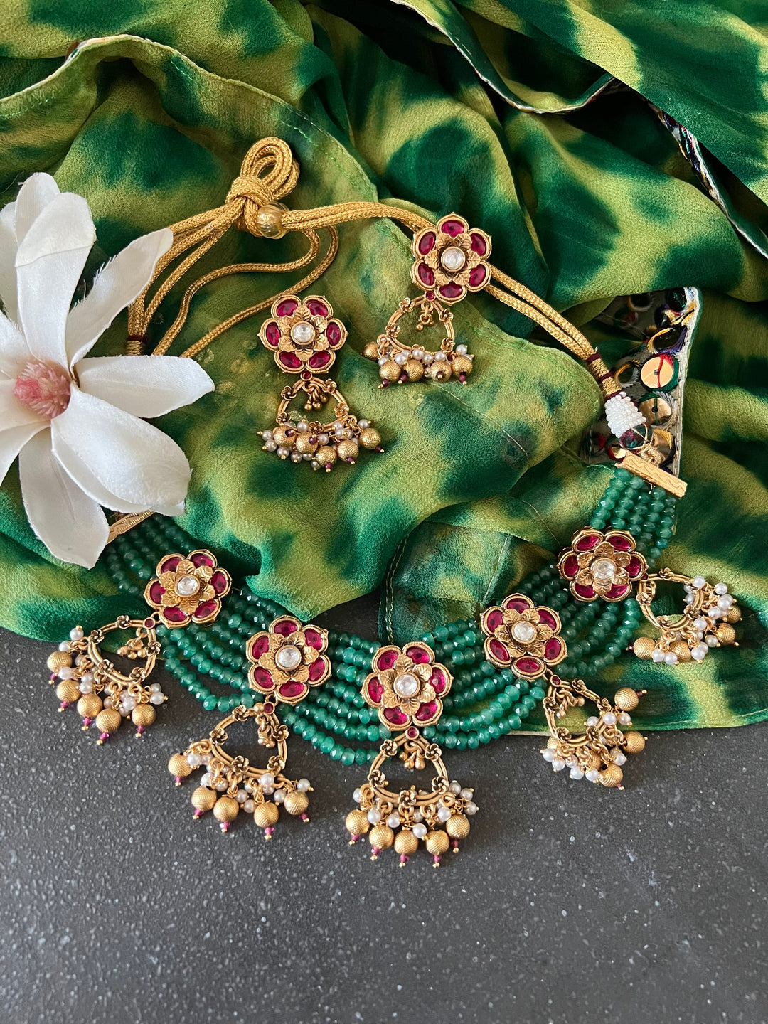 Kundan Wedding Collar Necklace with Earrings