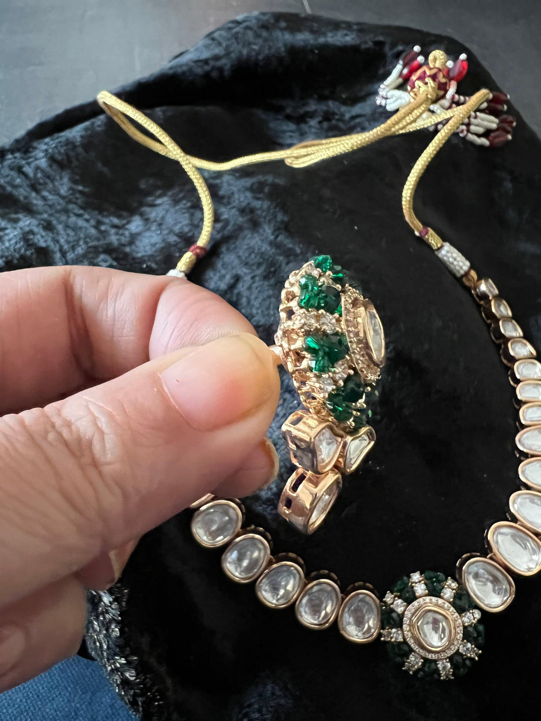 Timeless Kundan Necklace with Statement Earrings - SHIVKA