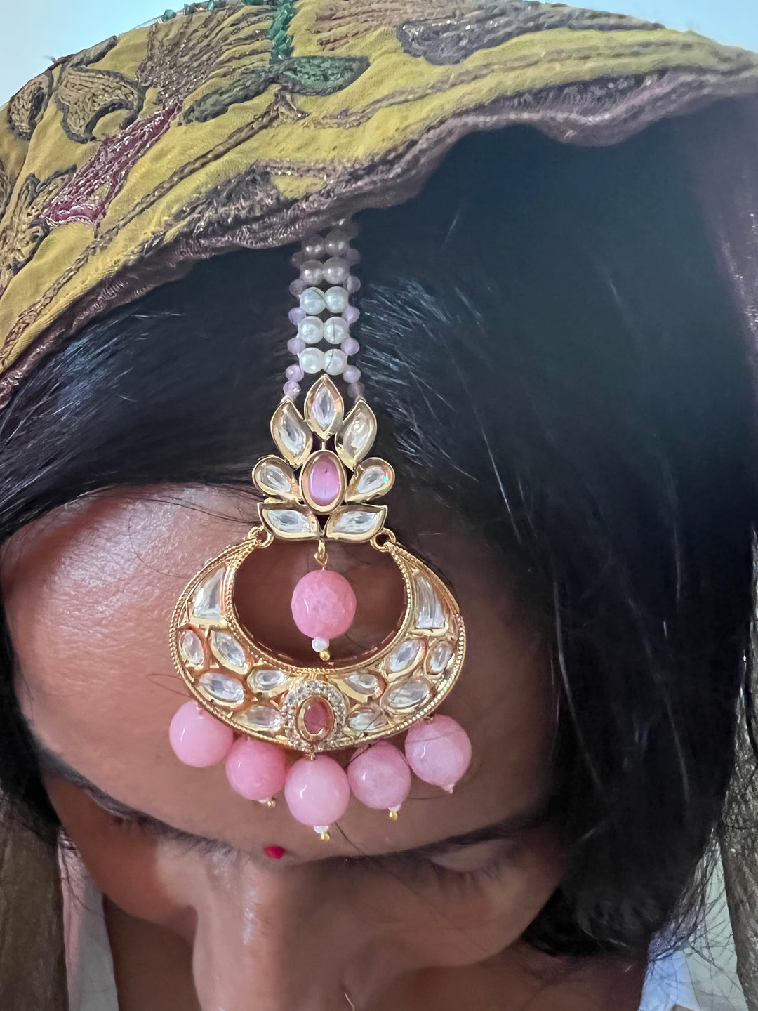 Beautiful Bridal Pink Kundan Maangtikka