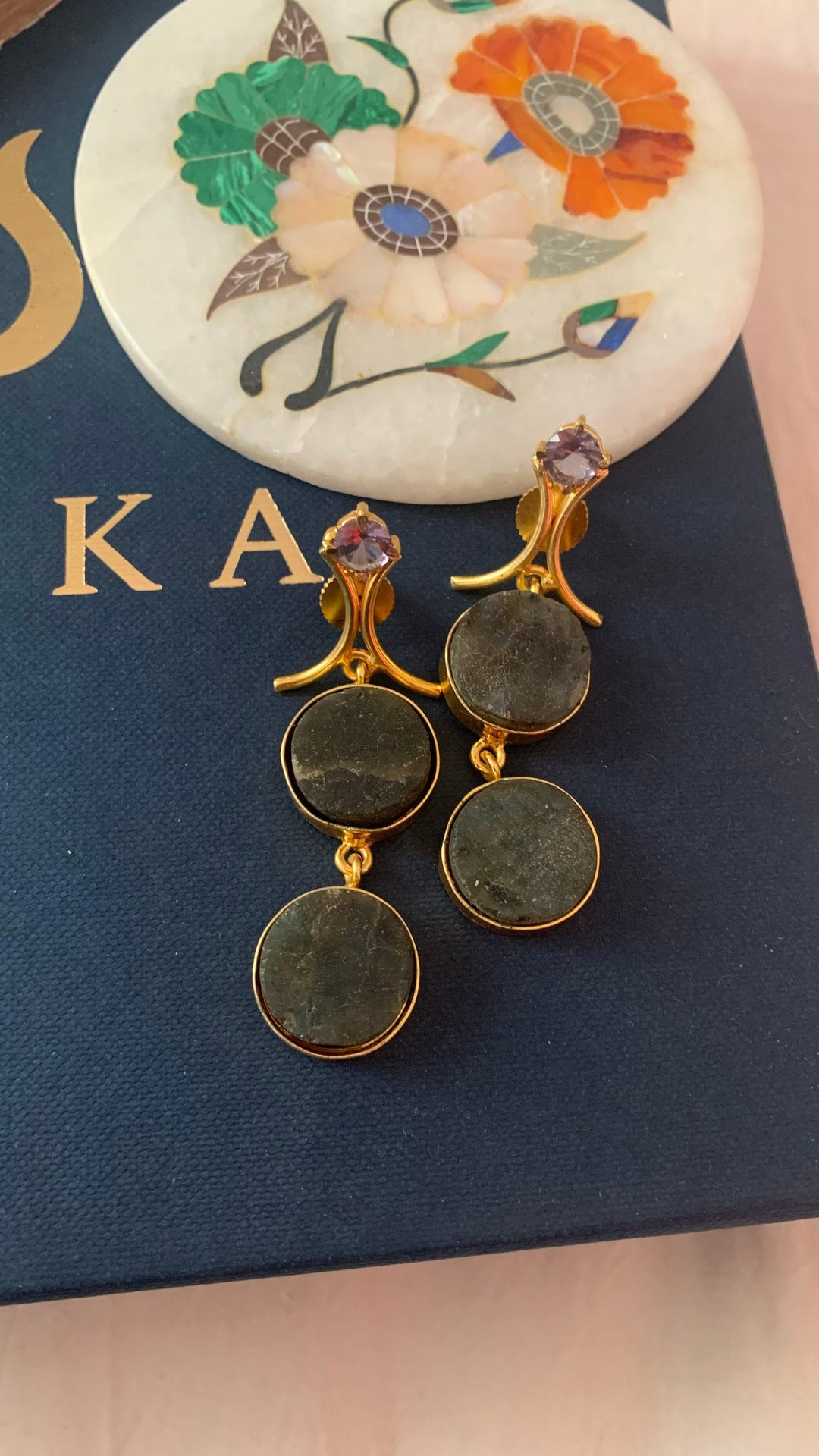 Pretty Stone Earrings - SHIVKA