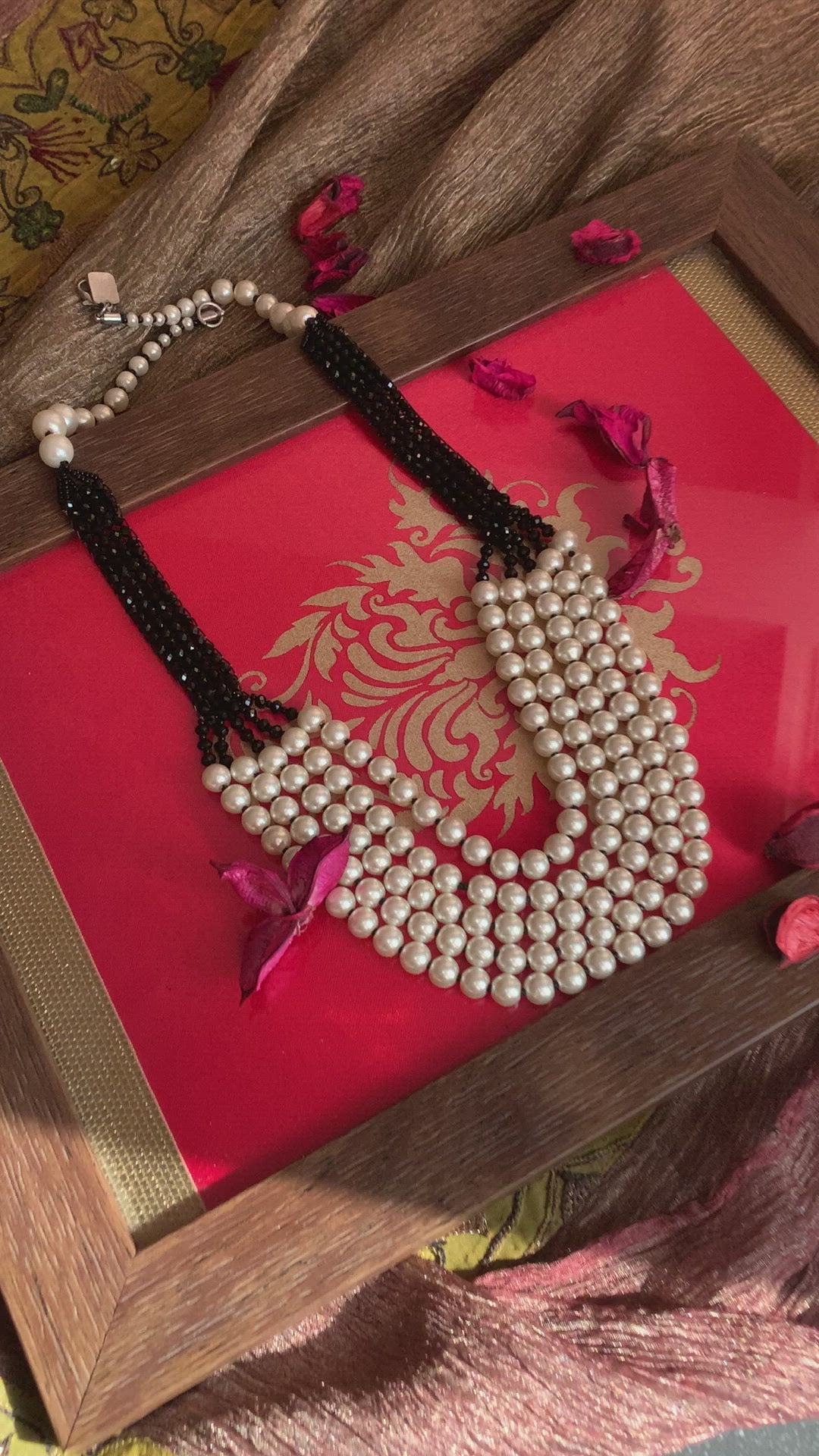 Fusion Pearls Necklace