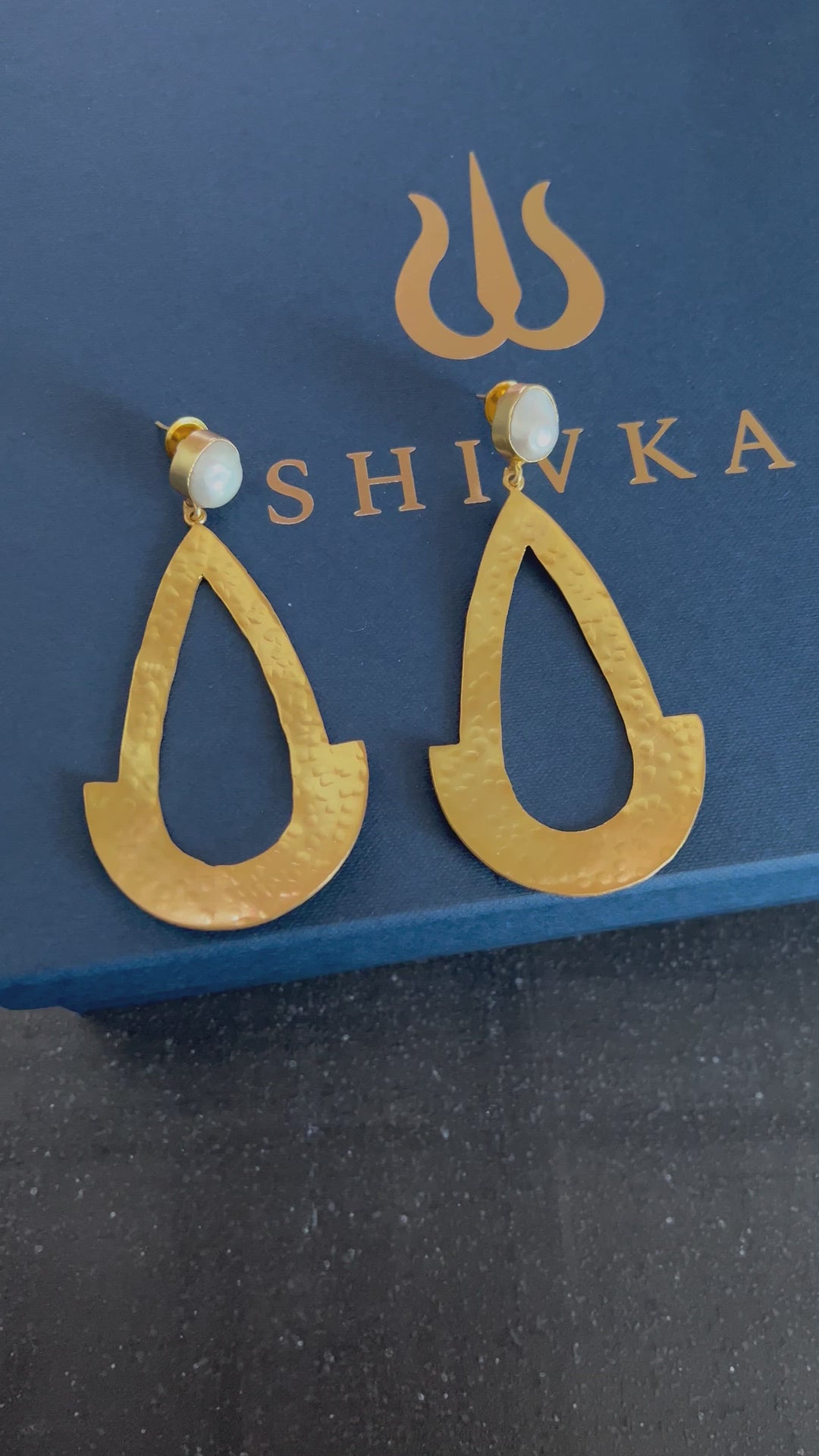 Designer Pearl Stud Danglers