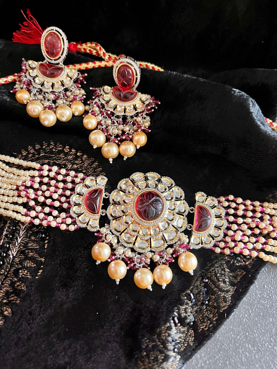 Gorgeous Kundan Choker with Statement Earrings - SHIVKA