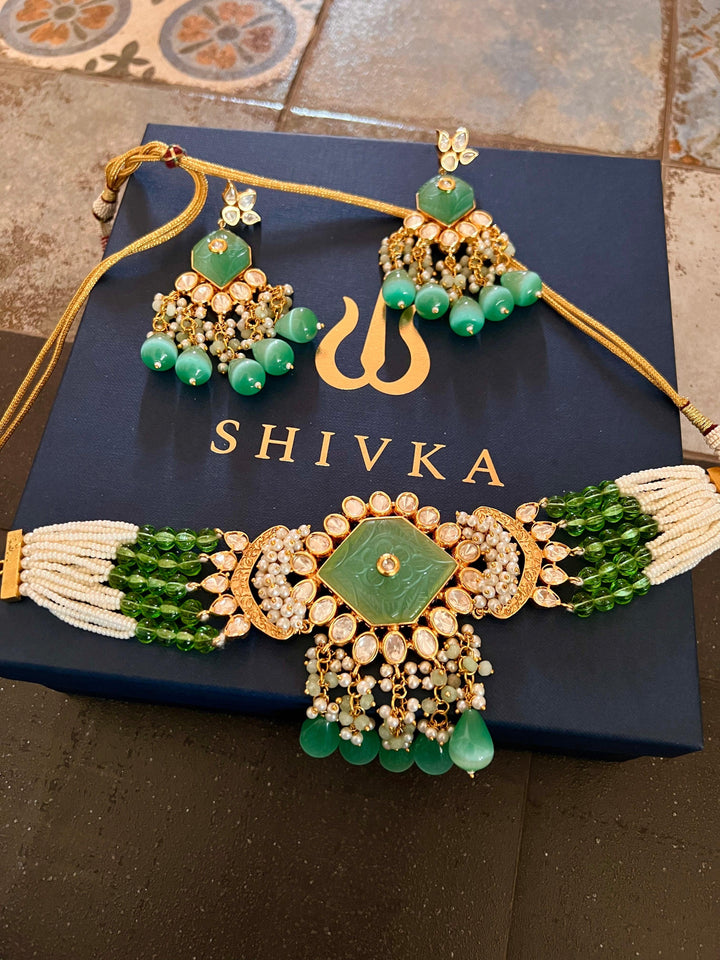 Gorgeous Kundan Choker with Statement Earrings - SHIVKA