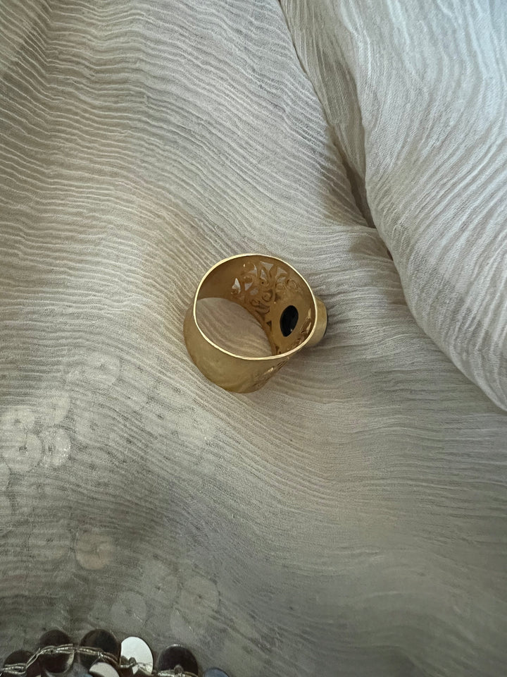 Beautiful Cut-work Amethyst Ring