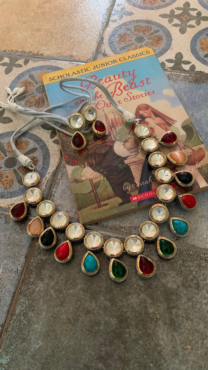 Vintage Stones Kundan Necklace with Statement Earrings - SHIVKA