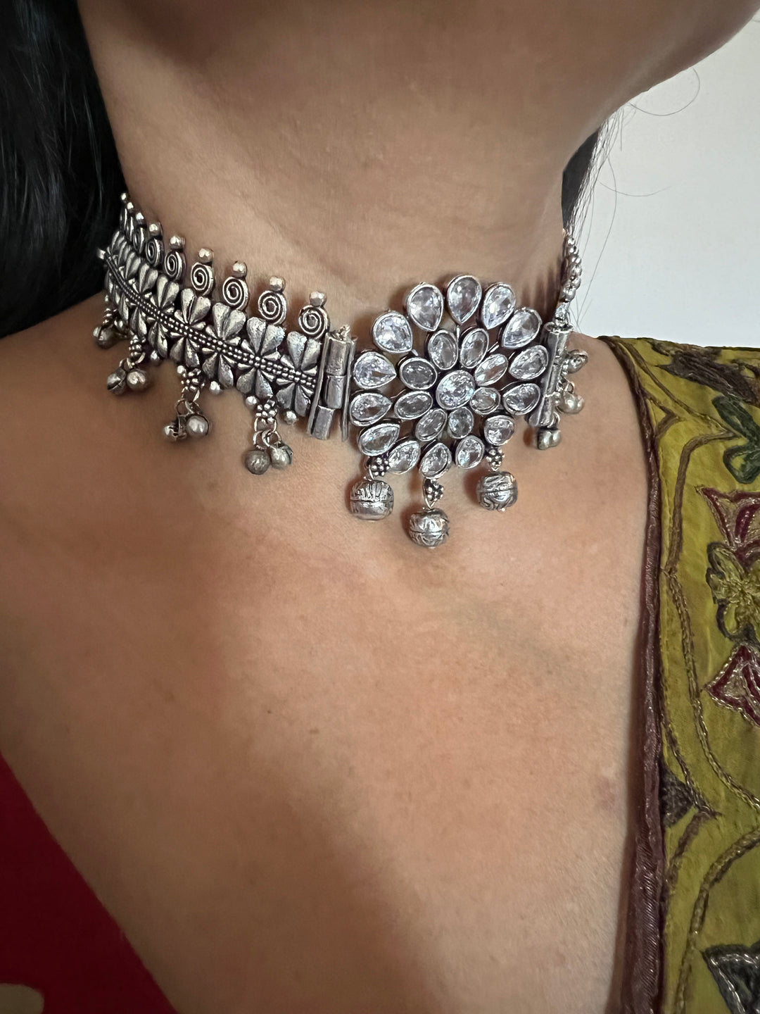 Vintage Art  Choker with Statement Studs