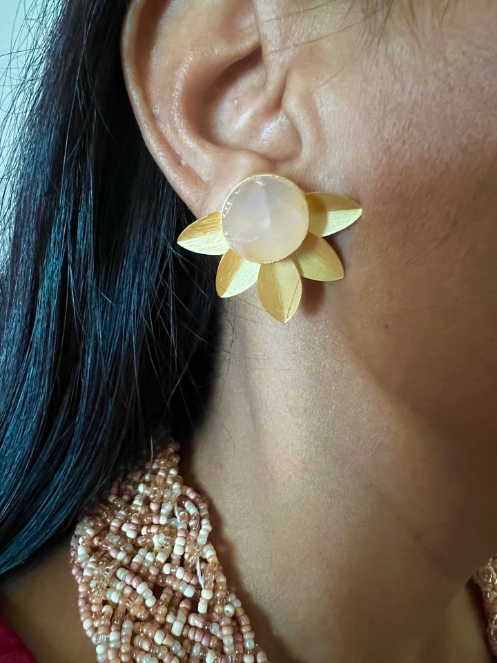 Statement Necklace with Gemstones Studs