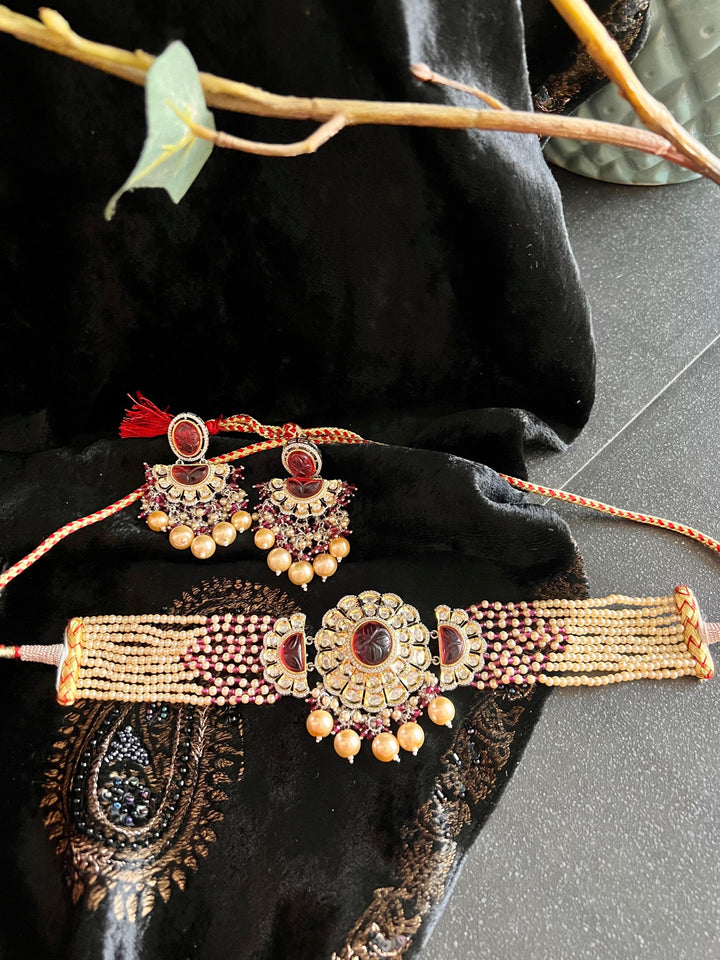 Gorgeous Kundan Choker with Statement Earrings - SHIVKA