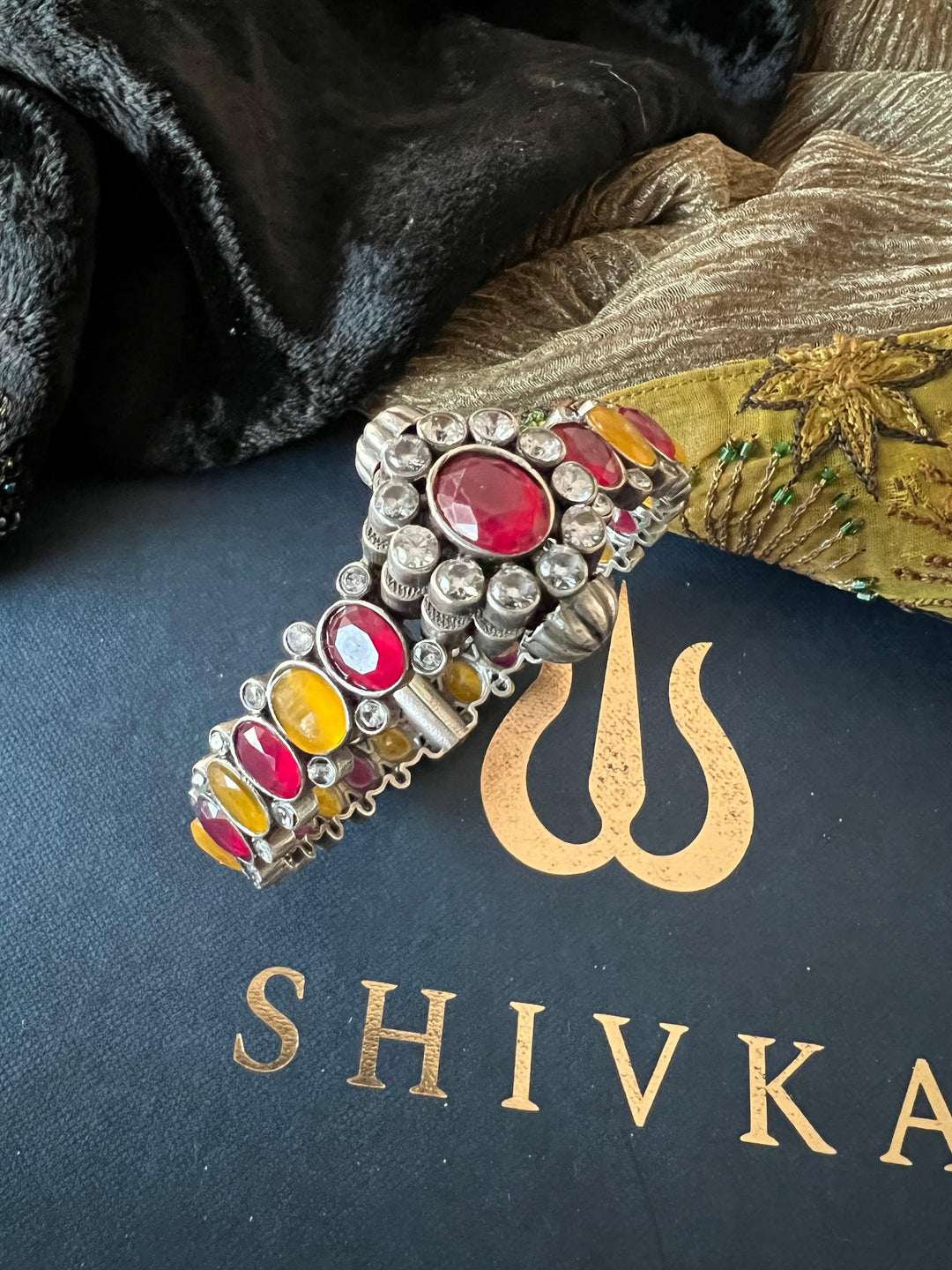 Statement Antique Kada - SHIVKA
