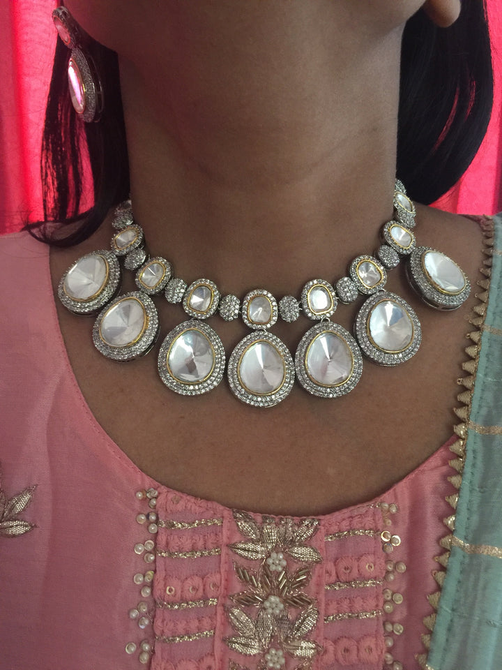 High Quality Uncut Polki Kundan Necklace with Earrings and Mangtikka