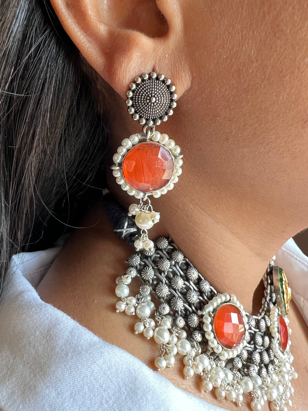 Vintage Artistic Necklace with Earrings