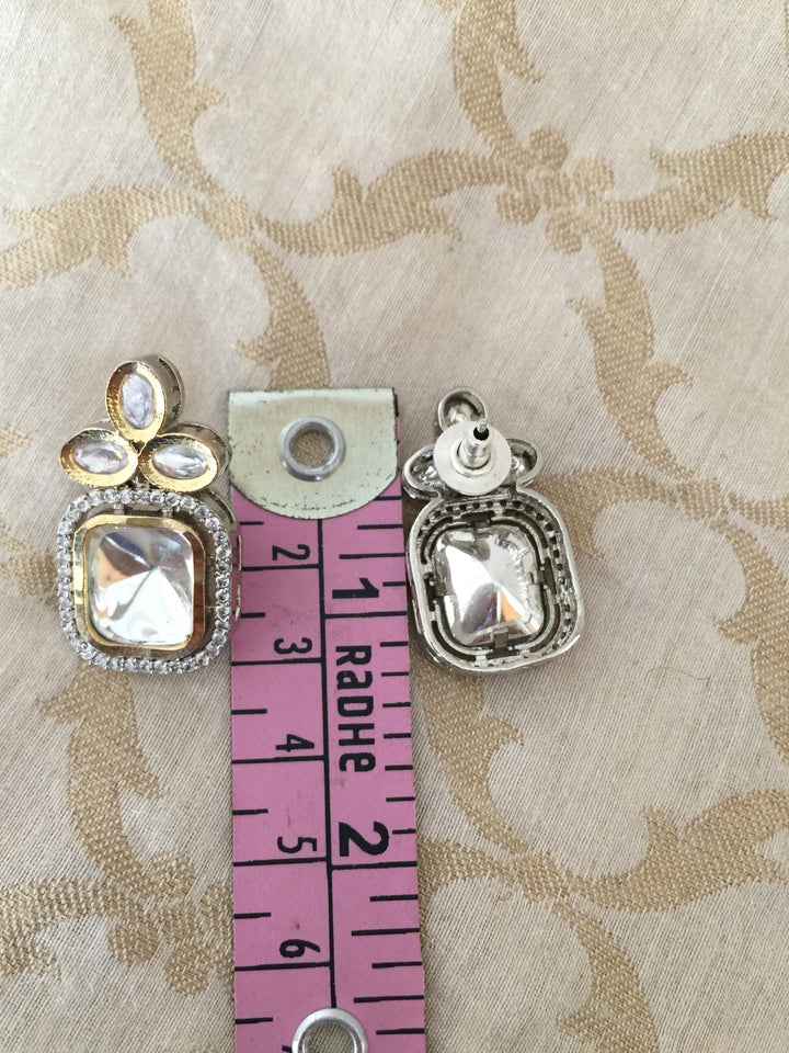 High Quality Square Shaped Kundan Necklace with Studs