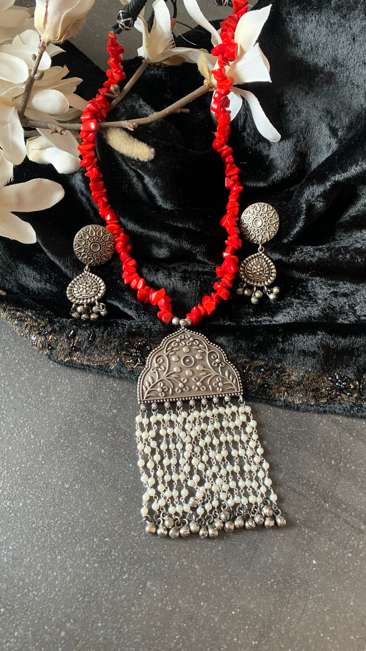 Beautiful Pendant Beaded Long Necklace with Statement Earrings