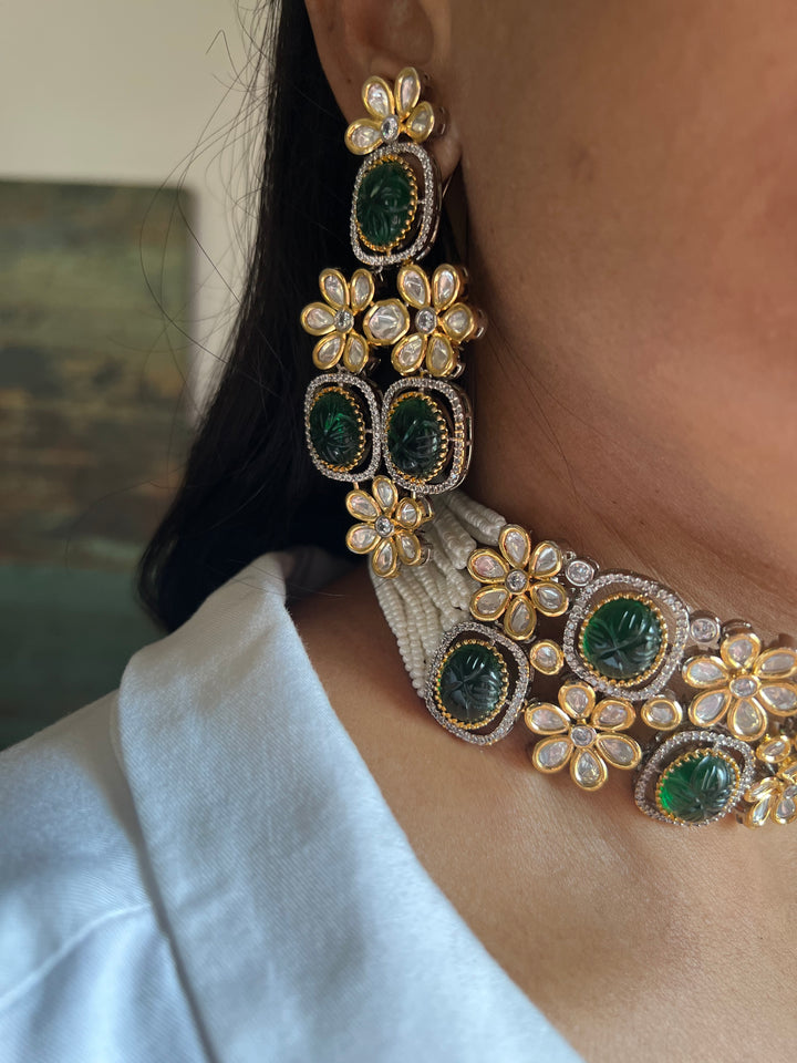 Kundan Choker with Earrings