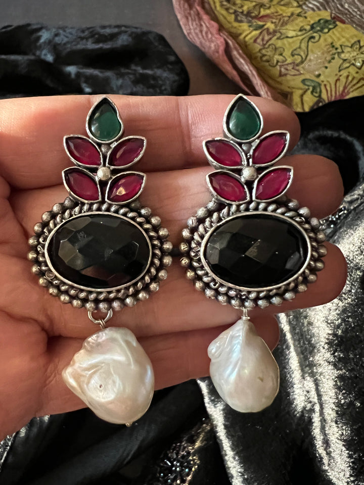 Elegant Baroque Pearl Stone earrings