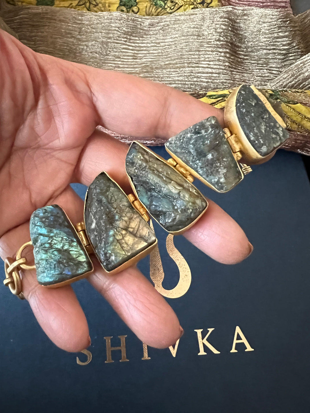 Raw Uncut Labradorite Bracelet - SHIVKA