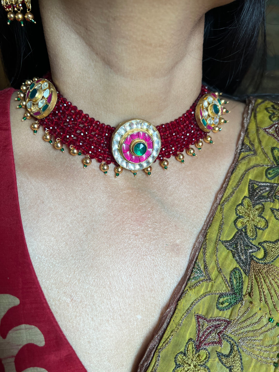 Maroon Chatai Choker with Earrings