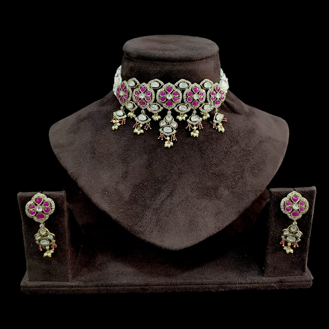 Pearls Choker with Statement Earrings