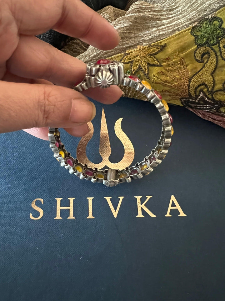Statement Antique Kada - SHIVKA
