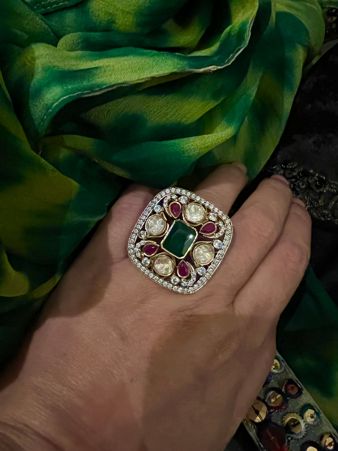 Gorgeous Vintage Kundan Ring
