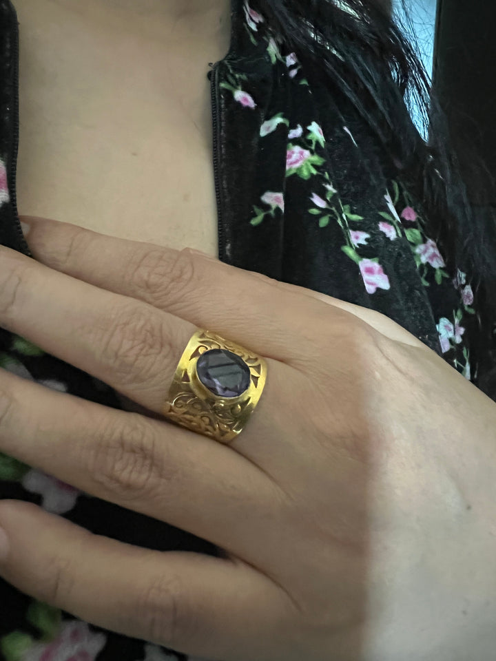 Beautiful Cut-work Amethyst Ring