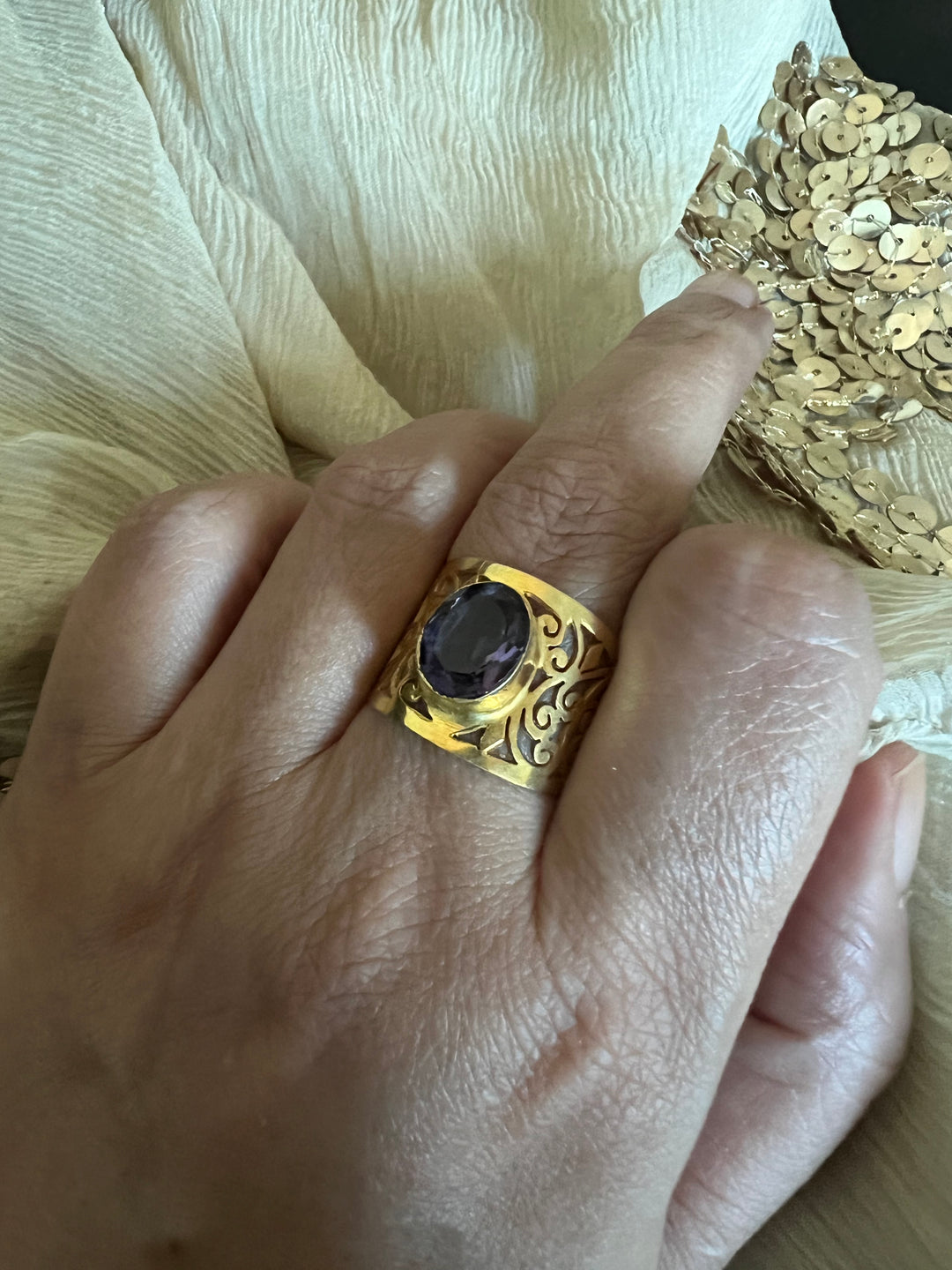 Beautiful Cut-work Amethyst Ring