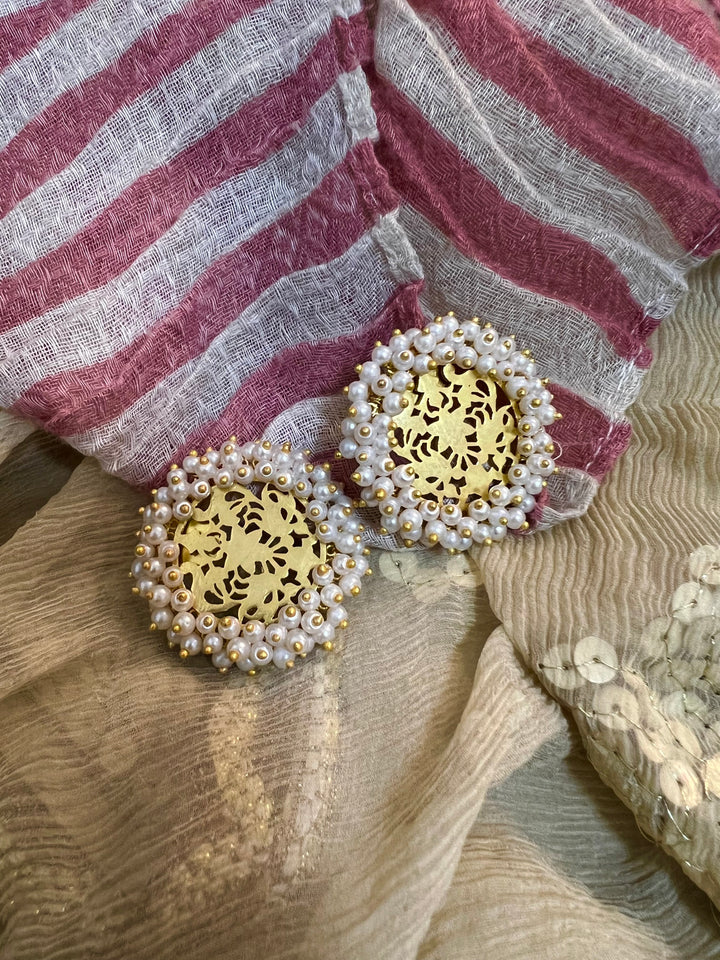 Classy Pearl Cluster Studs