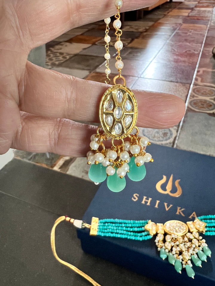 Classic Kundan Choker with Earrings and Maangtikka