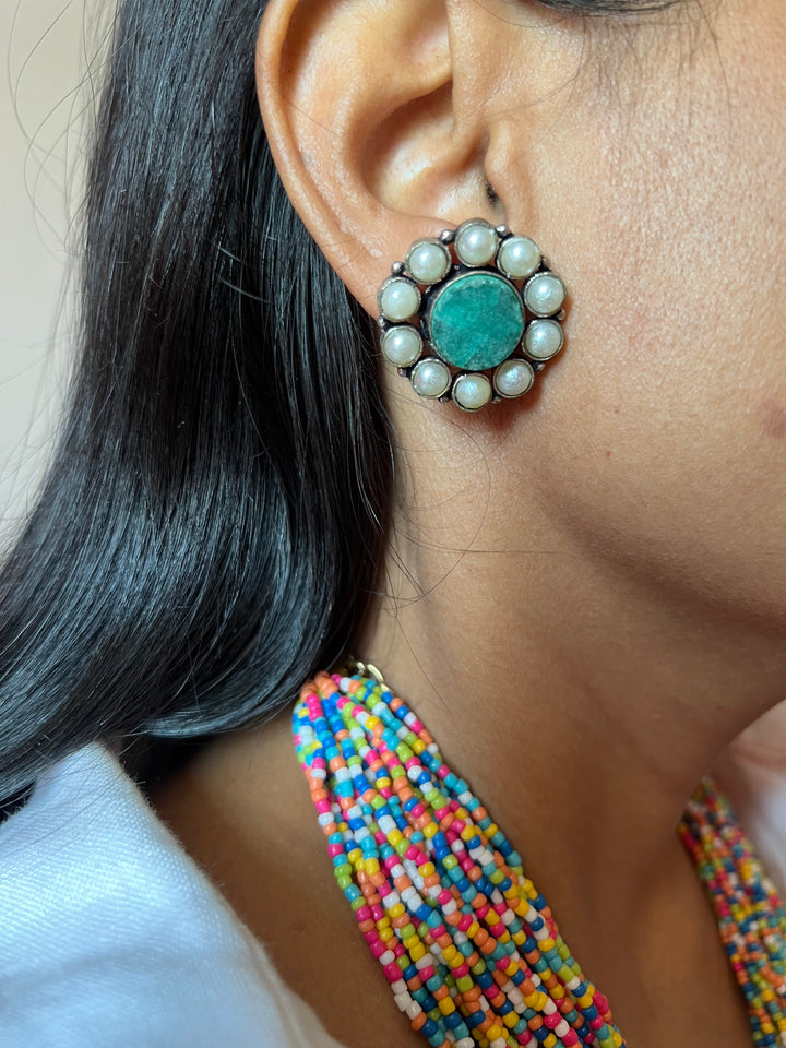 Beautiful Multicolour Beaded Necklace with Statement Studs