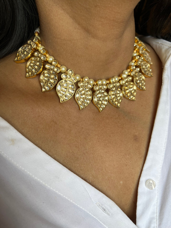 Pachi Kundan Wedding Collar Necklace with Studs