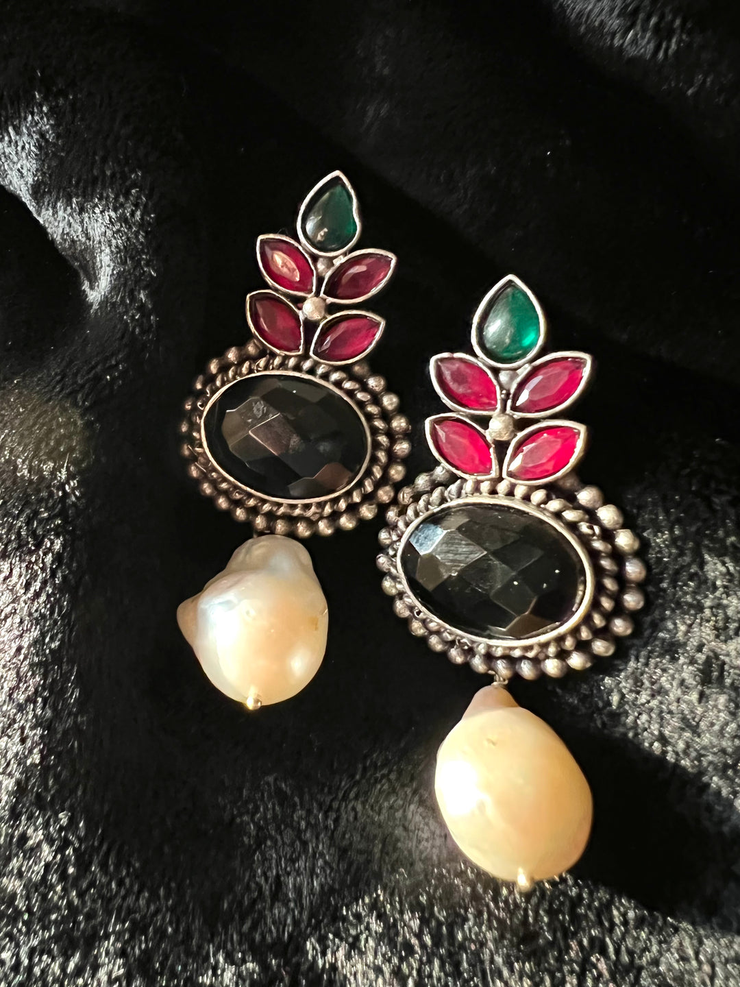 Elegant Baroque Pearl Stone earrings