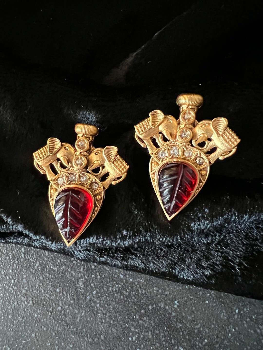 Statement Elephant Studs