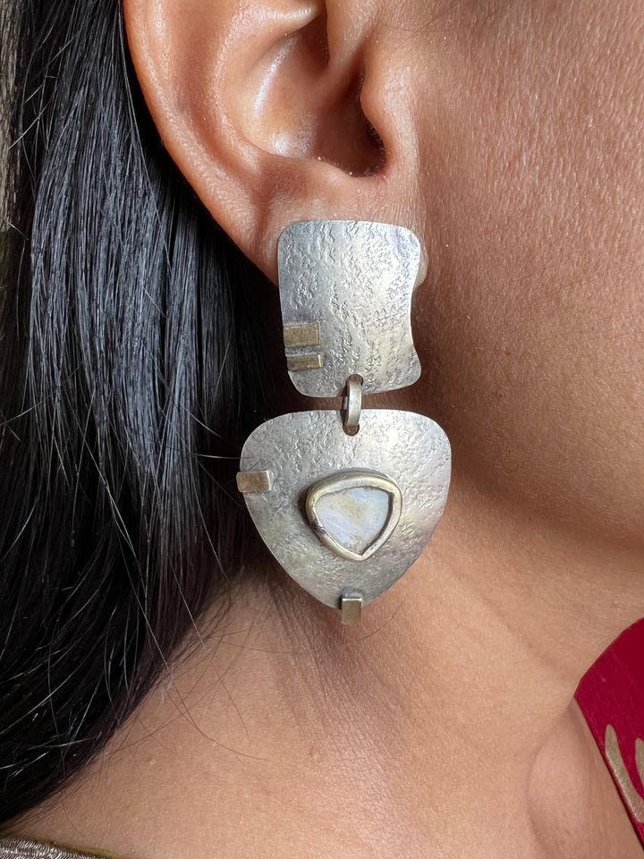 Vintage Mother of Pearl Earrings