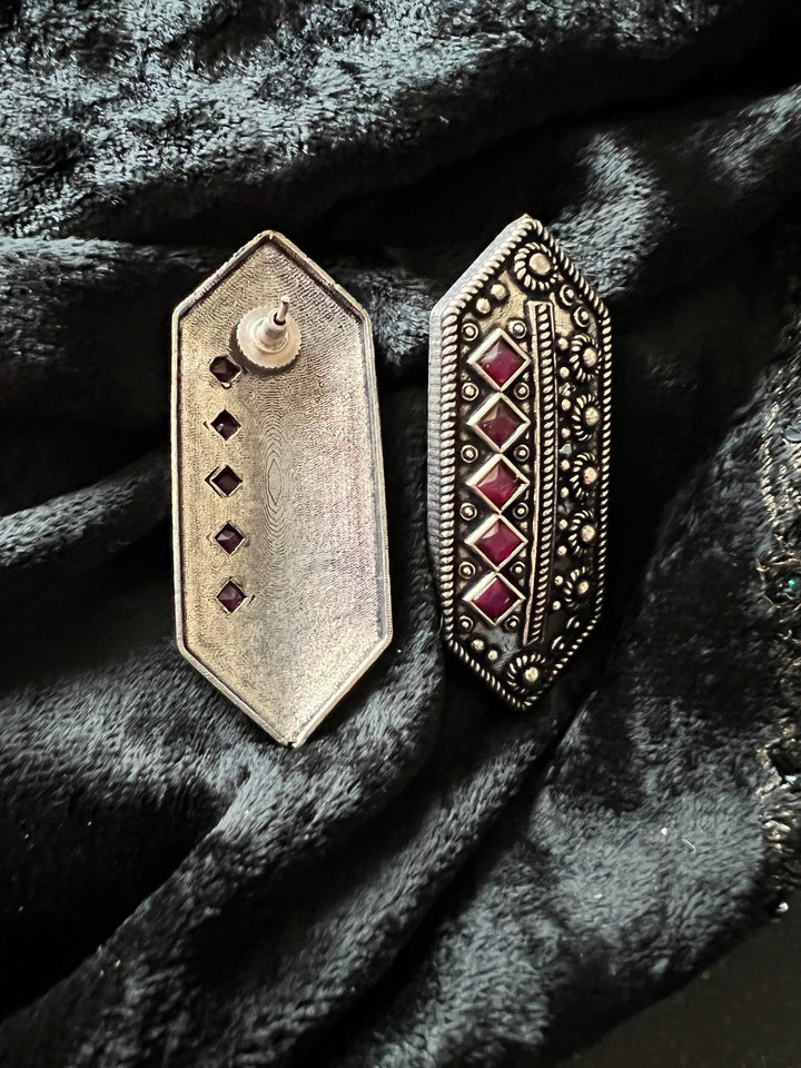 Hexagon Antique Necklace with Statement Studs - SHIVKA