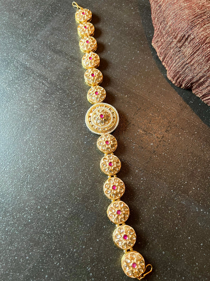 SHIVKA Premium Quality Kundan Mathapatti