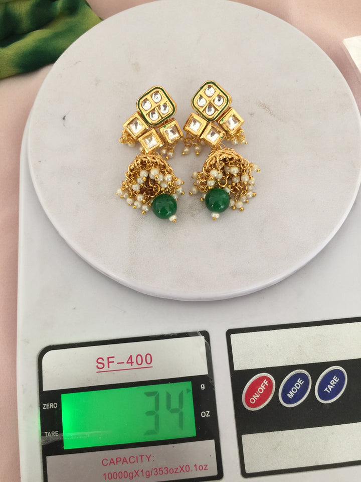 Elegant Kundan Choker Set with Earrings and Maangtikka - A Regal Radiance for Special Occasions