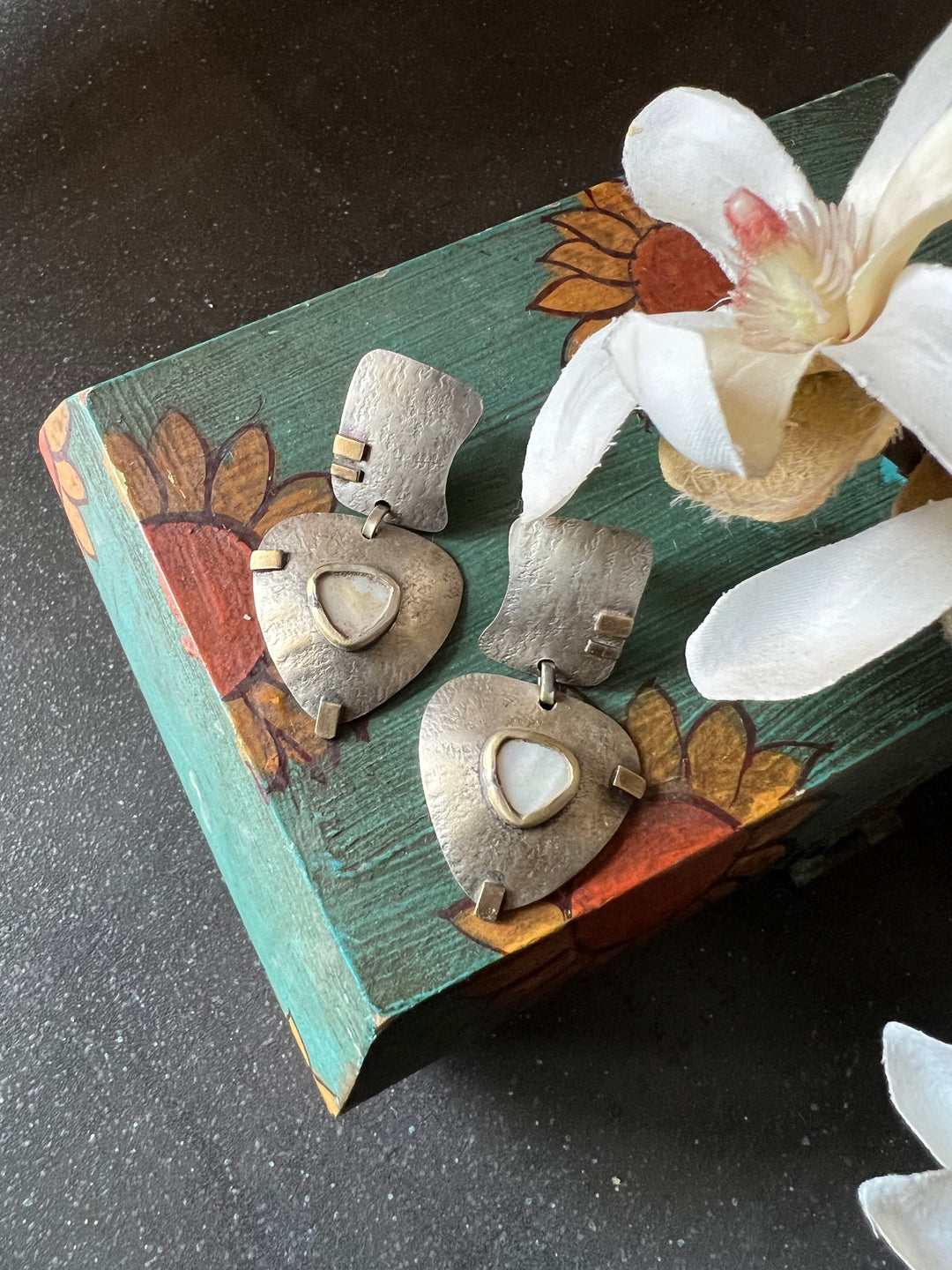 Vintage Mother of Pearl Earrings