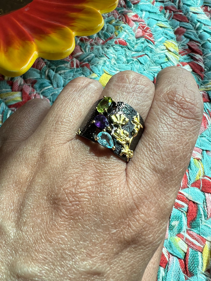 Designer Pure Silver Peridot and Amethyst Ring