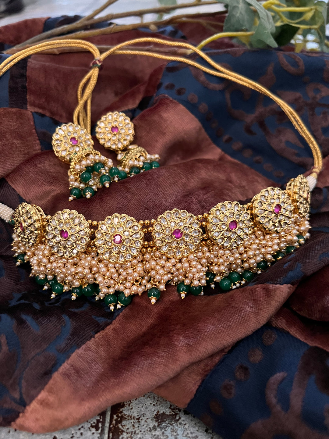 Elegant Kundan Choker with Earrings and Maangtikka