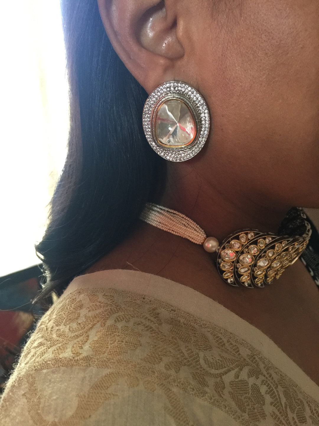 Scintillating Kundan Choker with Earrings