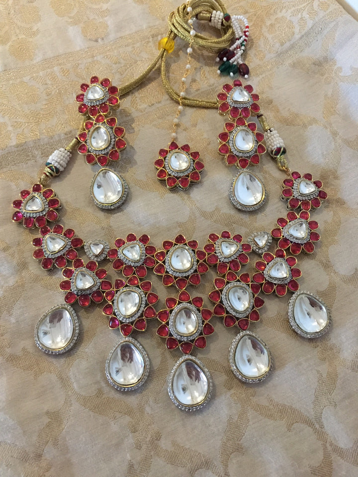 Victorian Necklace with Earrings and Mangtikka / Indian Jewellery