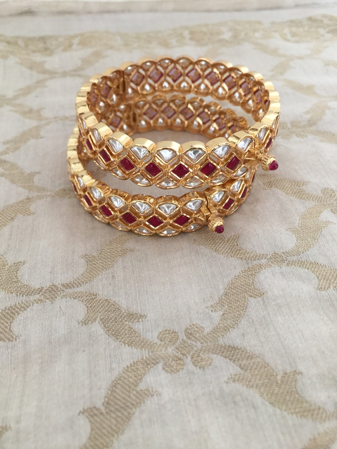 Classic Red Kundan Bangles - Set of 2